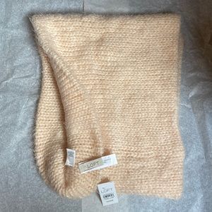 NWT LOFT circle cowl neck scarf